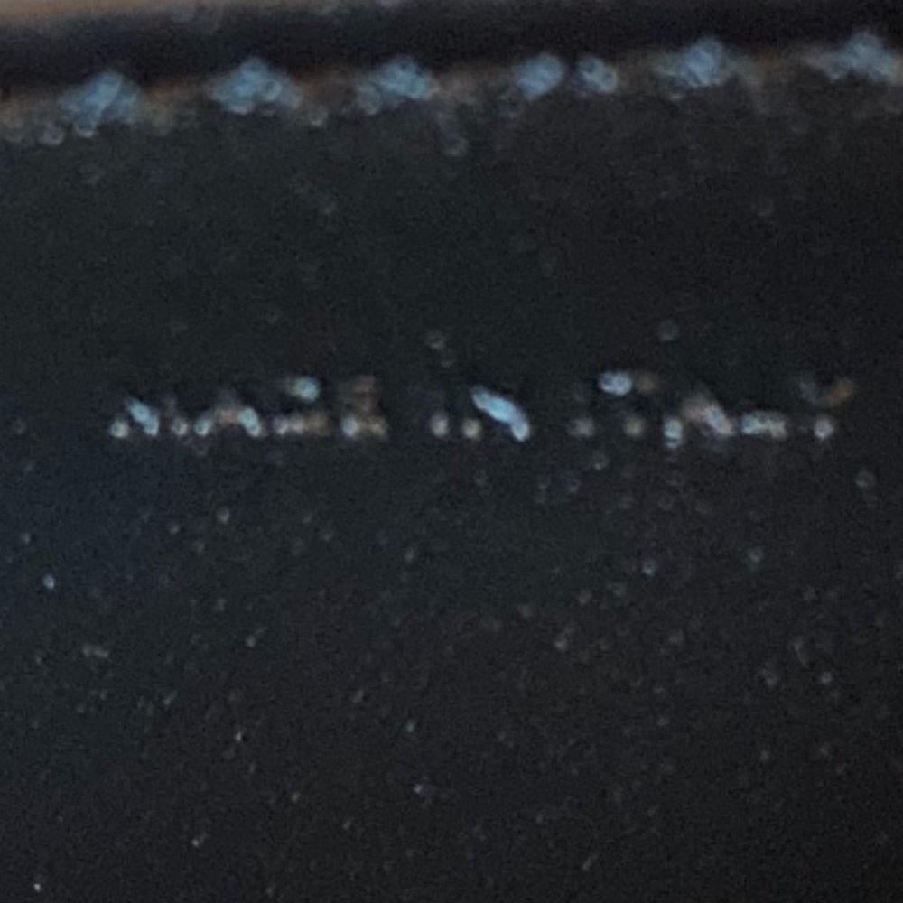 Brand New Celine Triomphe Teen Bag in Shiny Black Calfskin Leather - Picture 3 of 16